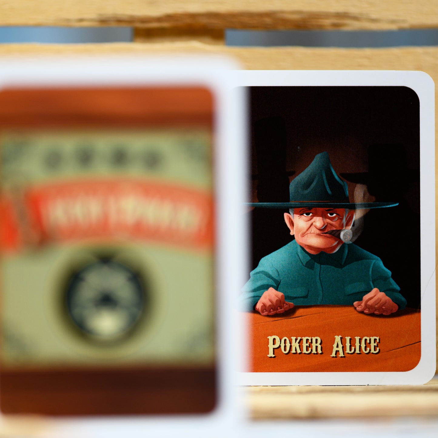 Pour ceux qui aiment les jeux de bluff : Lucky Poker